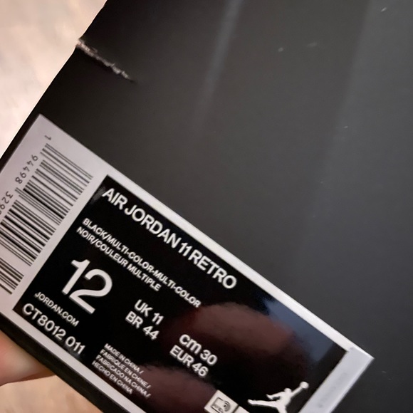 Air Jordan 11 Retro -25th Anniversary “Jubilee” - Picture 3 of 13